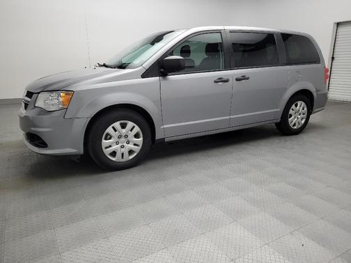 2020 Dodge Grand Caravan SE