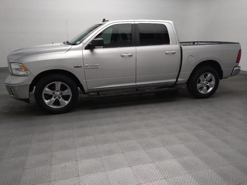 Bright Silver Metallic Clearcoat 2016 RAM 1500 Lone Star