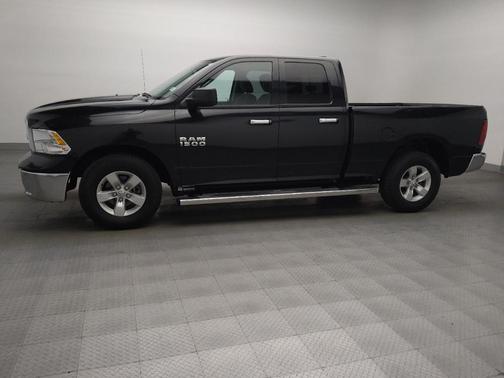 2017 RAM 1500 SLT