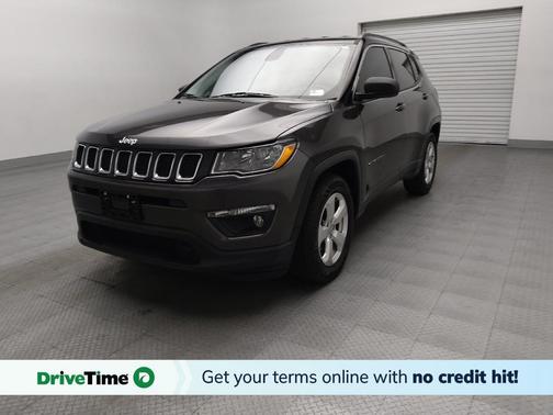 Granite Crystal Metallic Clearcoat 2018 Jeep Compass Latitude