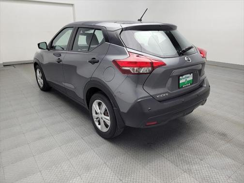 2020 Nissan Kicks S