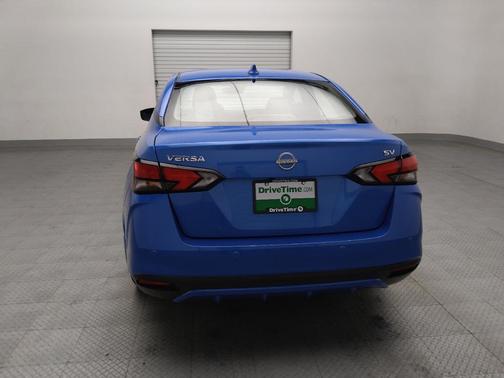 Electric Blue Metallic 2024 Nissan Versa 1.6 SV