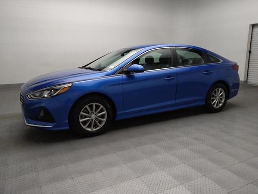 2018 Hyundai SONATA SE