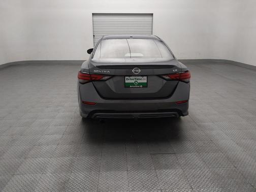 Gray 2022 Nissan Sentra SR