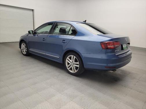 2017 Volkswagen Jetta 1.8T SEL Premium