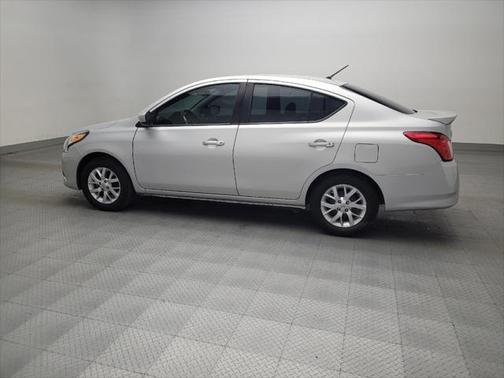 2018 Nissan Versa 1.6 SV