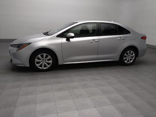 Classic Silver Metallic 2021 Toyota Corolla LE