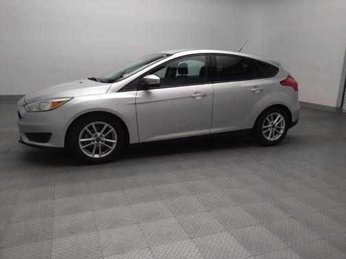 Ingot Silver 2016 Ford Focus SE
