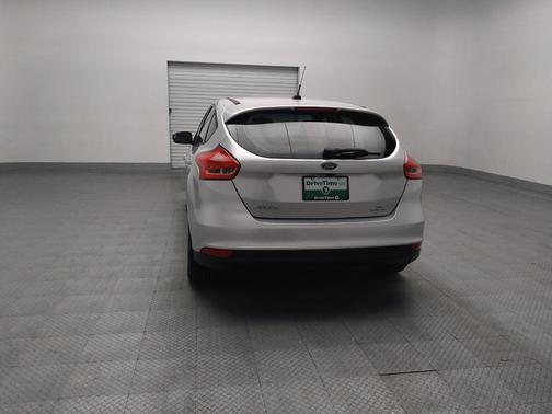 Ingot Silver 2016 Ford Focus SE
