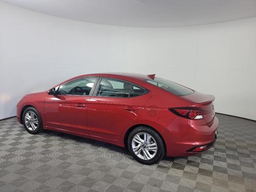 Scarlet Red Pearl 2020 Hyundai ELANTRA SEL