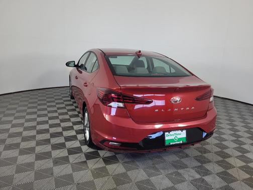 Scarlet Red Pearl 2020 Hyundai ELANTRA SEL