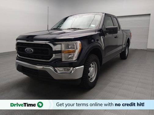 Blue 2022 Ford F-150 XLT