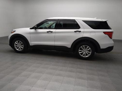 Oxford White 2020 Ford Explorer