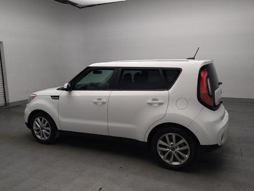 Clear White 2018 Kia Soul +