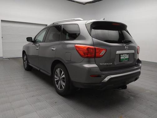 2019 Nissan Pathfinder S