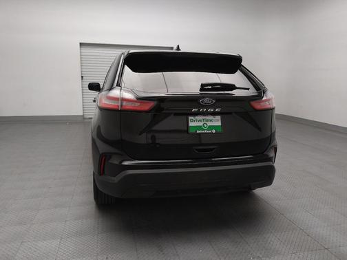 2021 Ford Edge SE