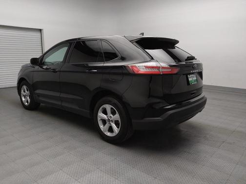 2021 Ford Edge SE