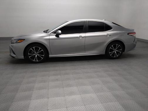 Celestial Silver Metallic 2020 Toyota Camry SE