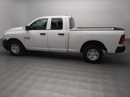 Bright White Clearcoat 2017 RAM 1500 Tradesman