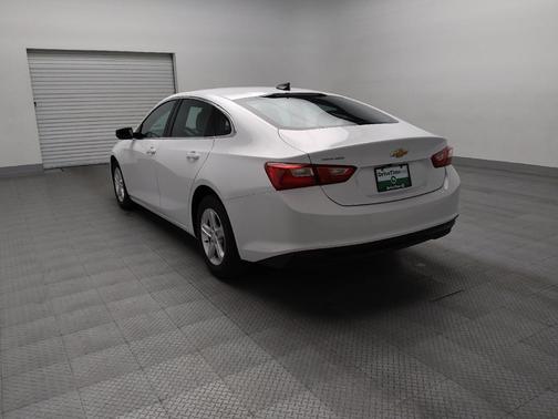 Summit White 2023 Chevrolet Malibu 1LS