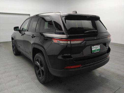 Ember Pearlcoat 2023 Jeep Grand Cherokee Limited