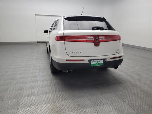 2016 Lincoln MKT EcoBoost