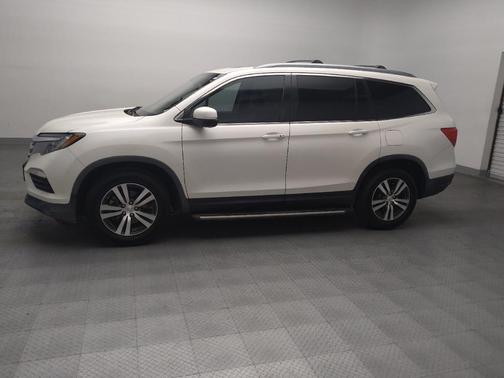 White Diamond Pearl 2018 Honda Pilot EX-L
