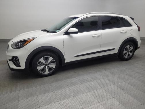 2022 Kia Niro LX