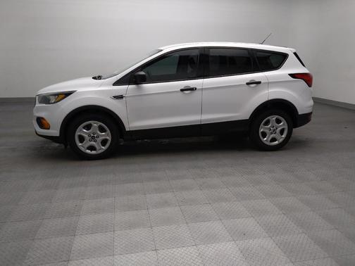 Oxford White 2019 Ford Escape S