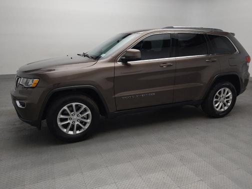 Walnut Brown Metallic Clearcoat 2021 Jeep Grand Cherokee Laredo