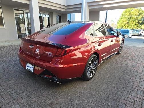 2023 Hyundai SONATA Limited