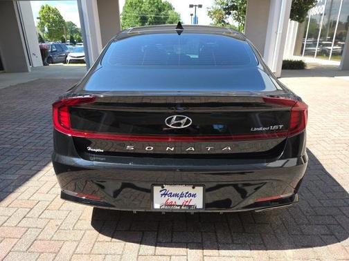 2022 Hyundai SONATA Limited