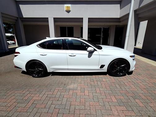 Pearl 2023 Genesis G70 3.3T