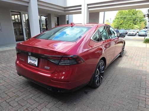 2023 Honda Accord Hybrid Touring