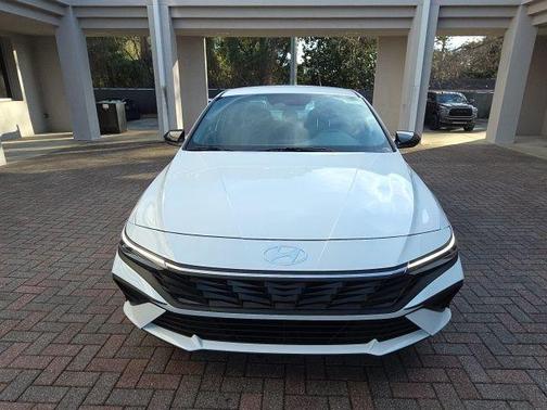 2026 Hyundai ELANTRA HEV SEL Sport