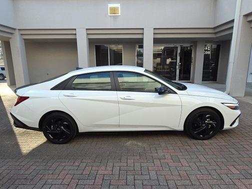 2026 Hyundai ELANTRA HEV SEL Sport