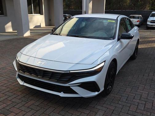 2026 Hyundai ELANTRA HEV SEL Sport