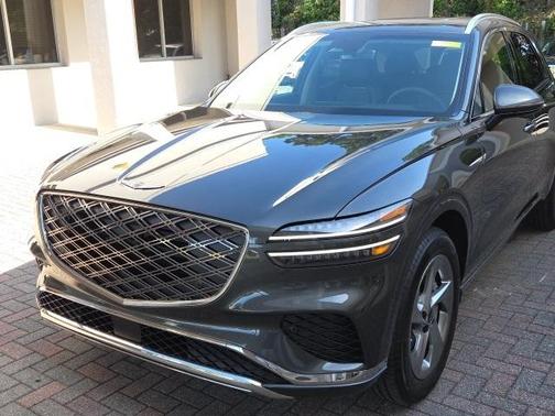 2026 Genesis GV70 2.5T Select