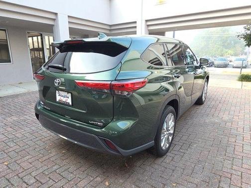 2023 Toyota Highlander Limited