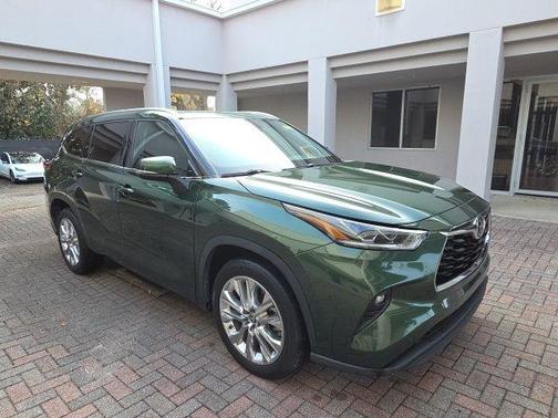 2023 Toyota Highlander Limited