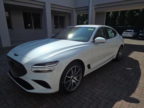 2026 Genesis G70 2.5T Standard