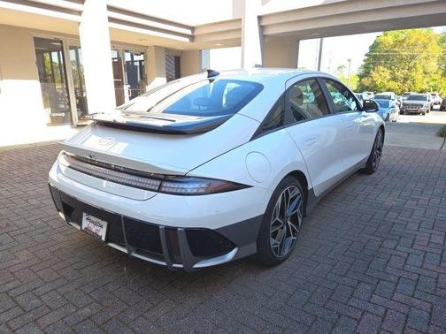 White 2024 Hyundai IONIQ 6 SEL