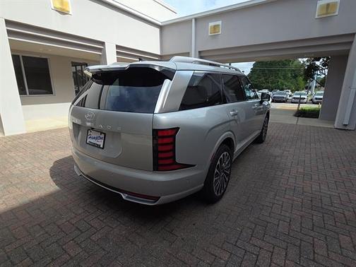 Silver Metallic 2026 Hyundai Palisade Hybrid Calligraphy