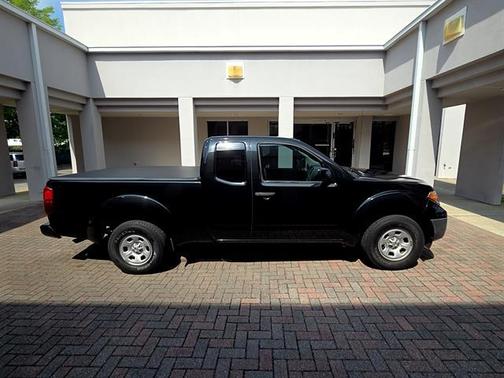 Magnetic Black 2019 Nissan Frontier S