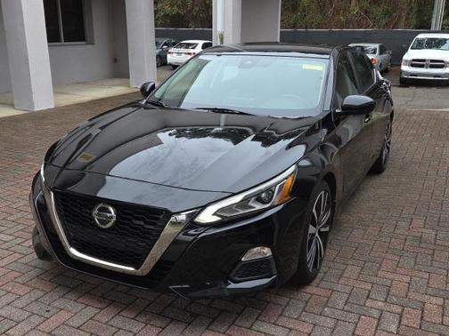 2020 Nissan Altima 2.5 SR