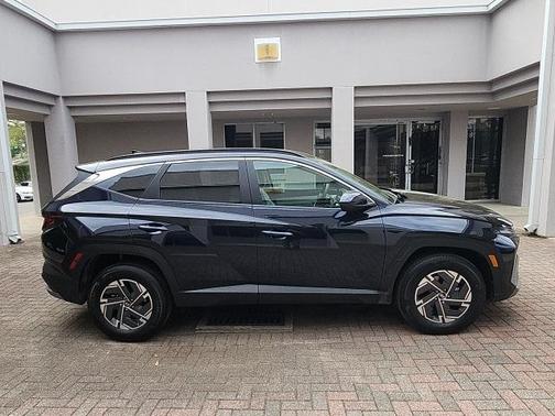 2025 Hyundai TUCSON Hybrid Blue