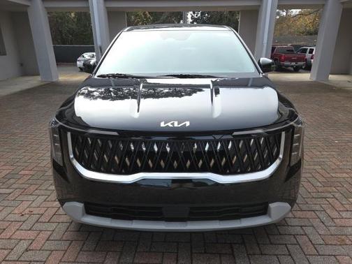 2025 Kia Carnival LXS