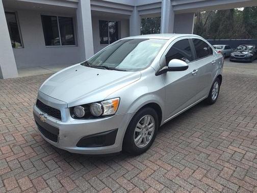 2012 Chevrolet Sonic 2LT