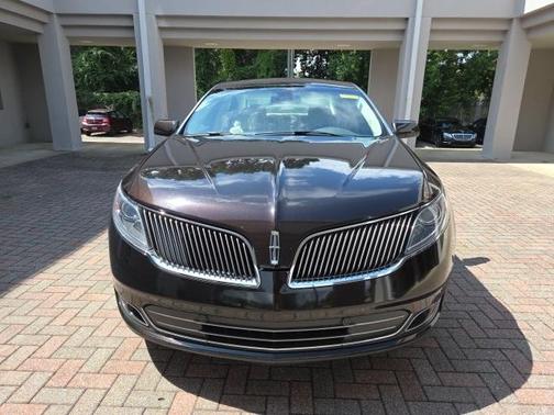2014 Lincoln MKS Base