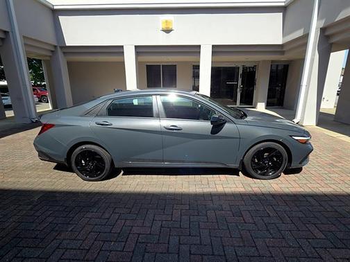 Gray Pearl 2026 Hyundai ELANTRA SEL Sport